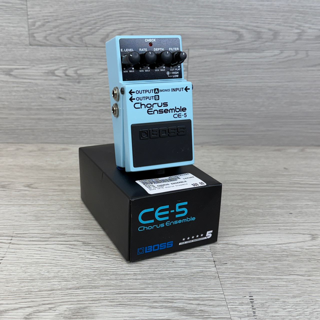 Used Boss CE-5 CHORUS ENSEMBLE Chorus Pedal