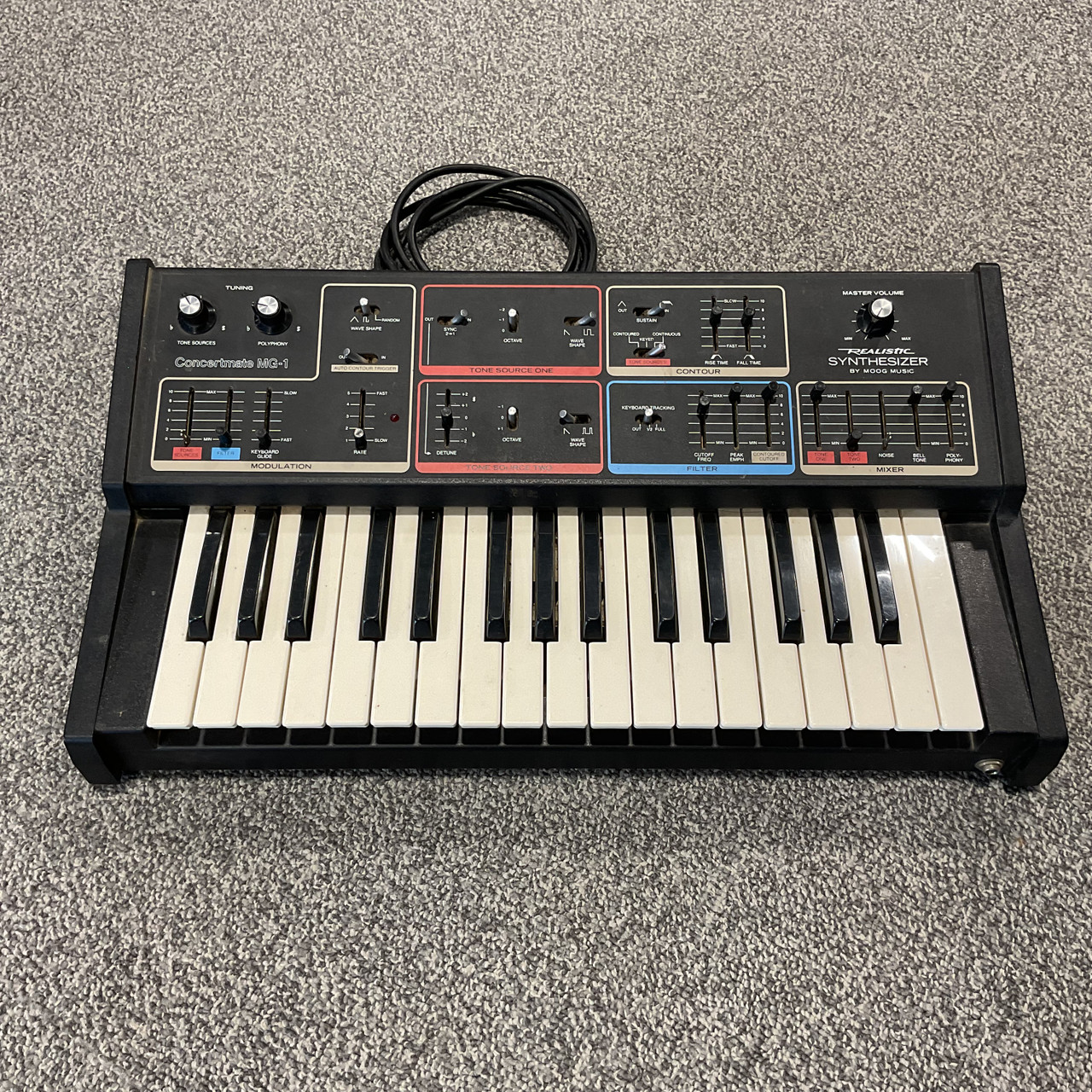 Used RADIO SHACK REALISTIC MOOG MG-1 Synthesizer