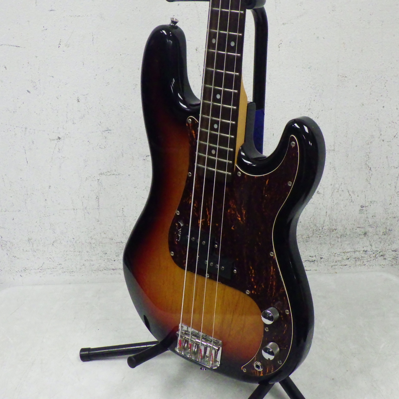 Used PHOTO GENIC Vintage P Type Bass Guitar Sunburst 4-String