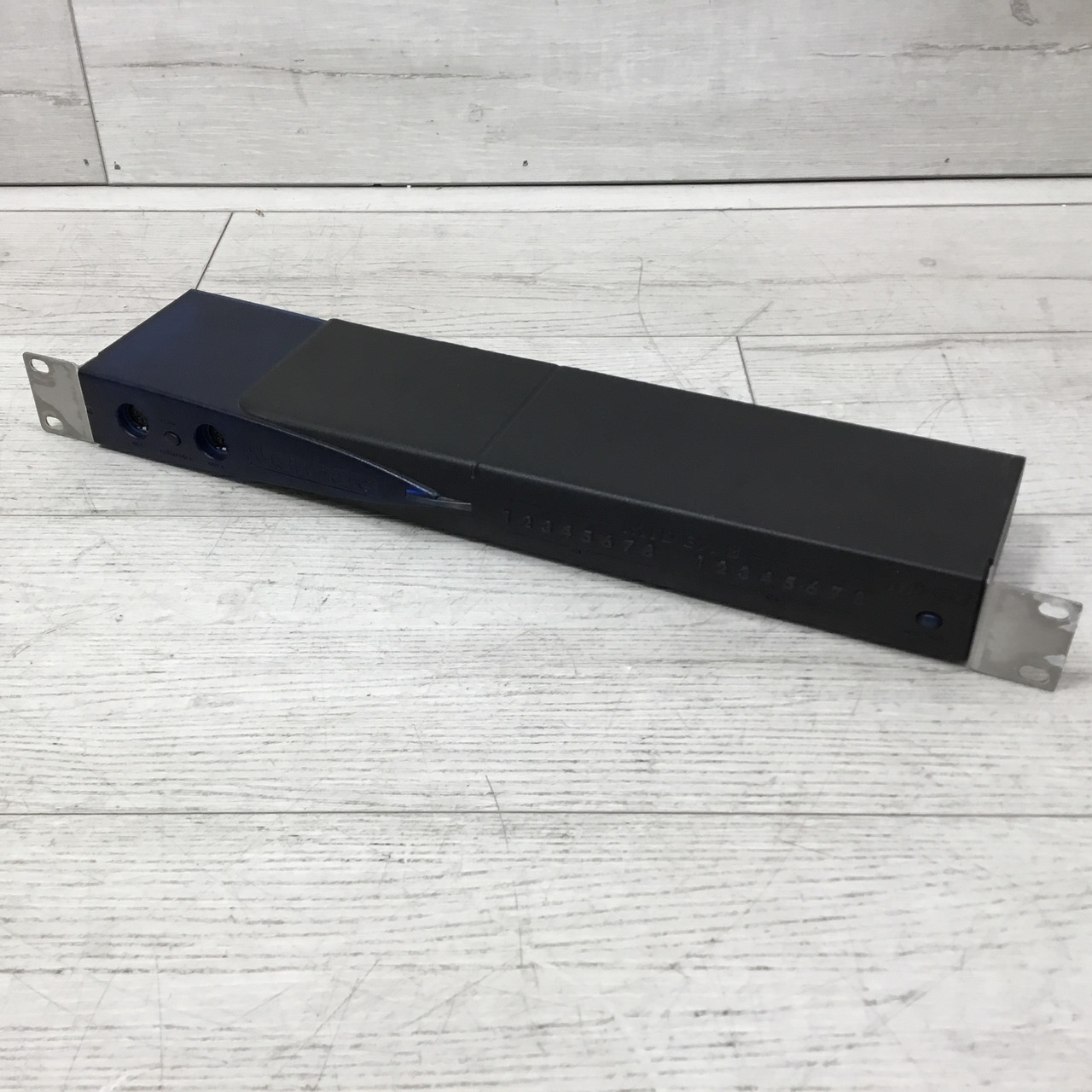Used Steinberg MIDEX 8 MIDI INTERFACE USB Rackmount Keyboard Brain