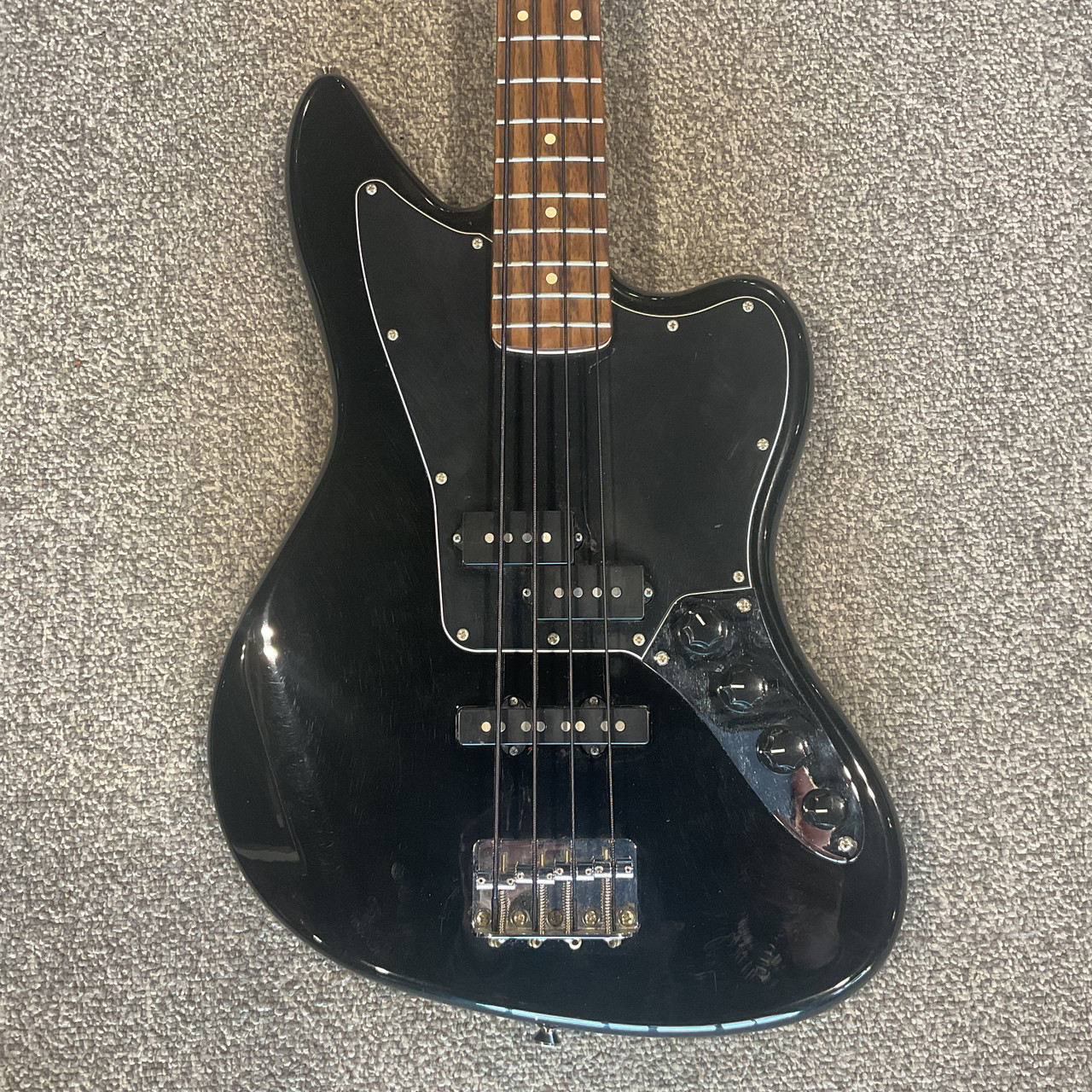 Used SQUIER VINTAGE MODIFIED JAGUAR BASS SPECIAL Bass Guitar