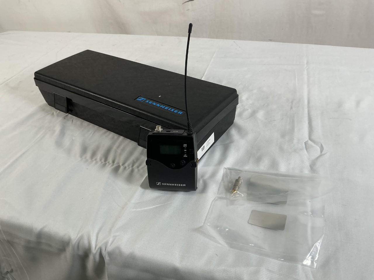 Used Sennheiser EK-2000 DIVERSITY RECIEVER Microphones Microphones