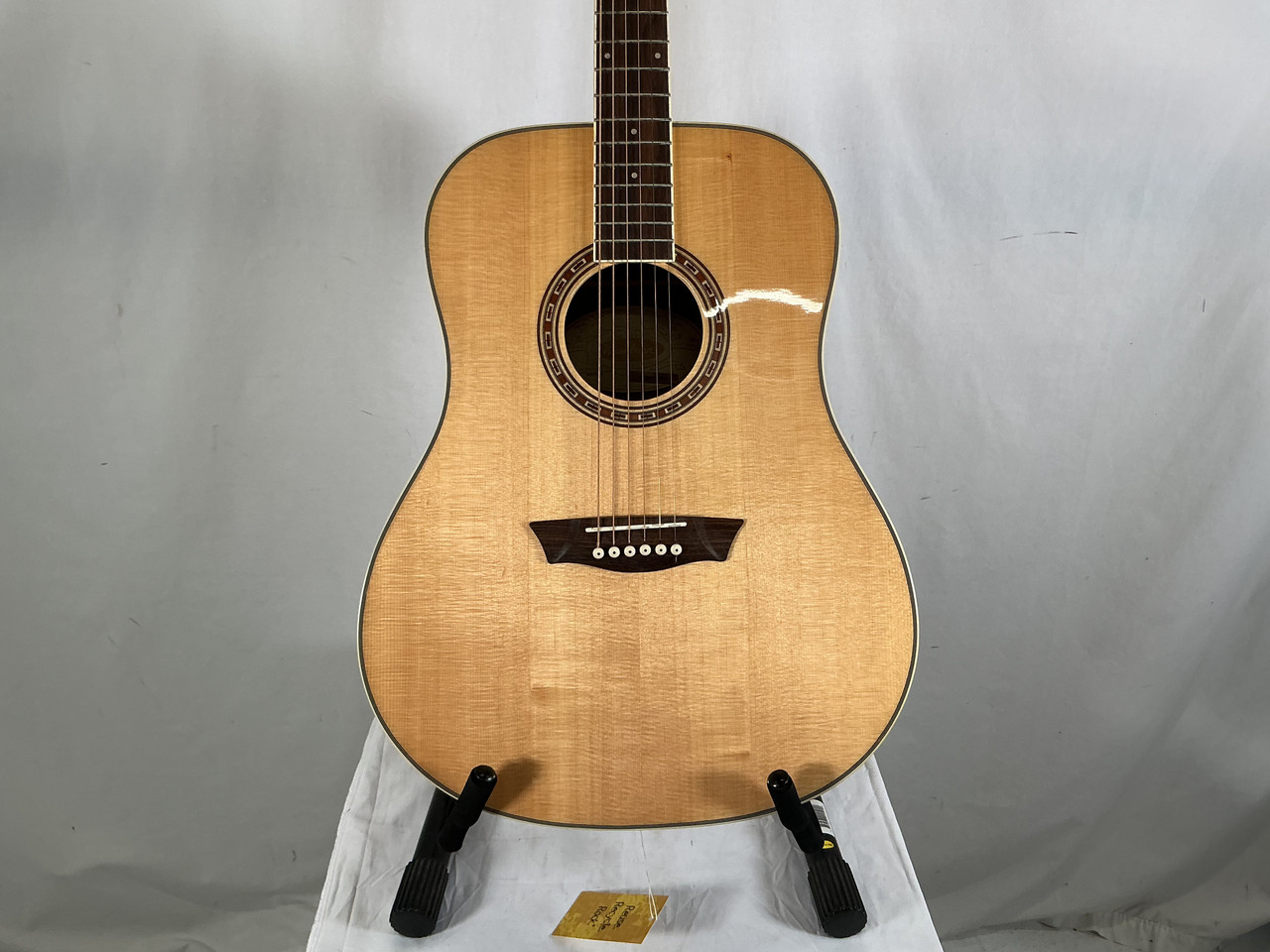 Used Washburn HARVEST DREADNOUGHT Solid Top Acoustic Guitar Natural