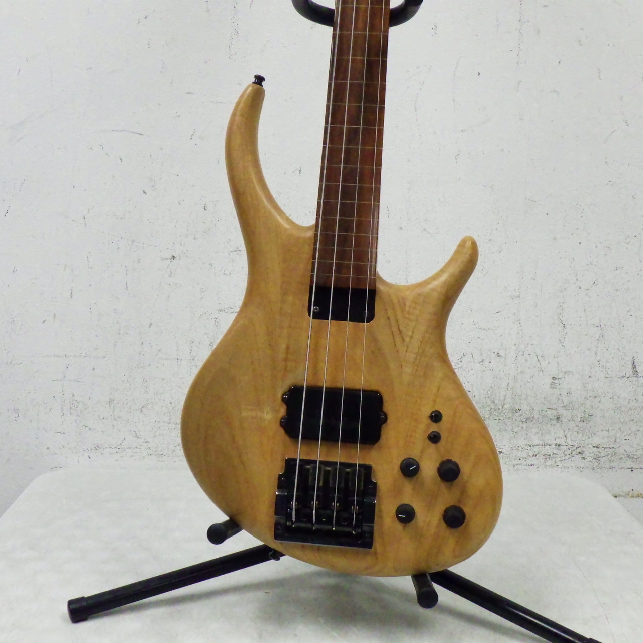 Used Tobias GROWLER IV Bass Guitar Natural 4-String