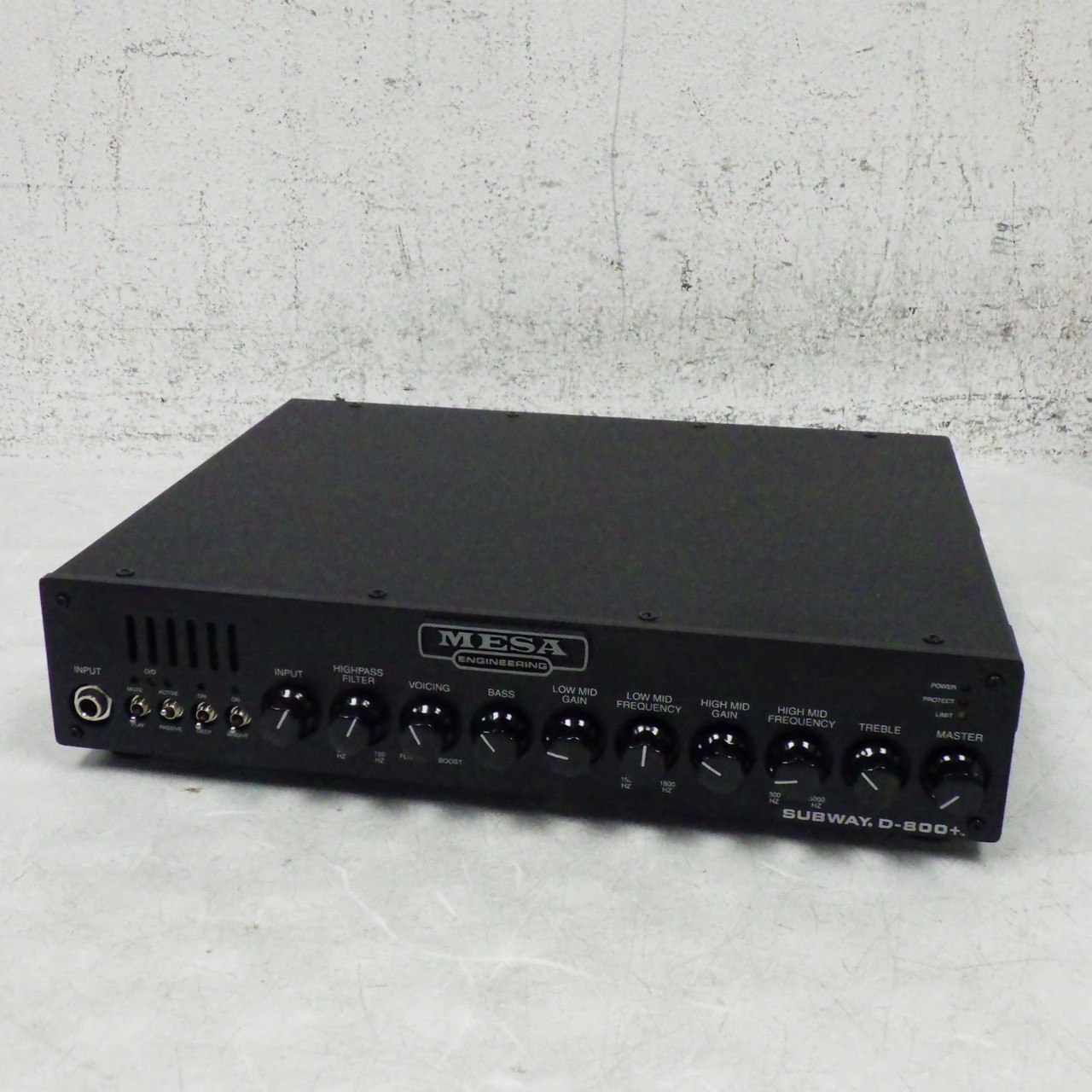 Mesa Subway D-800 ベースアンプ MESA/Boogie Subway D-800 Lightweight Solid-State Bass Amp Head