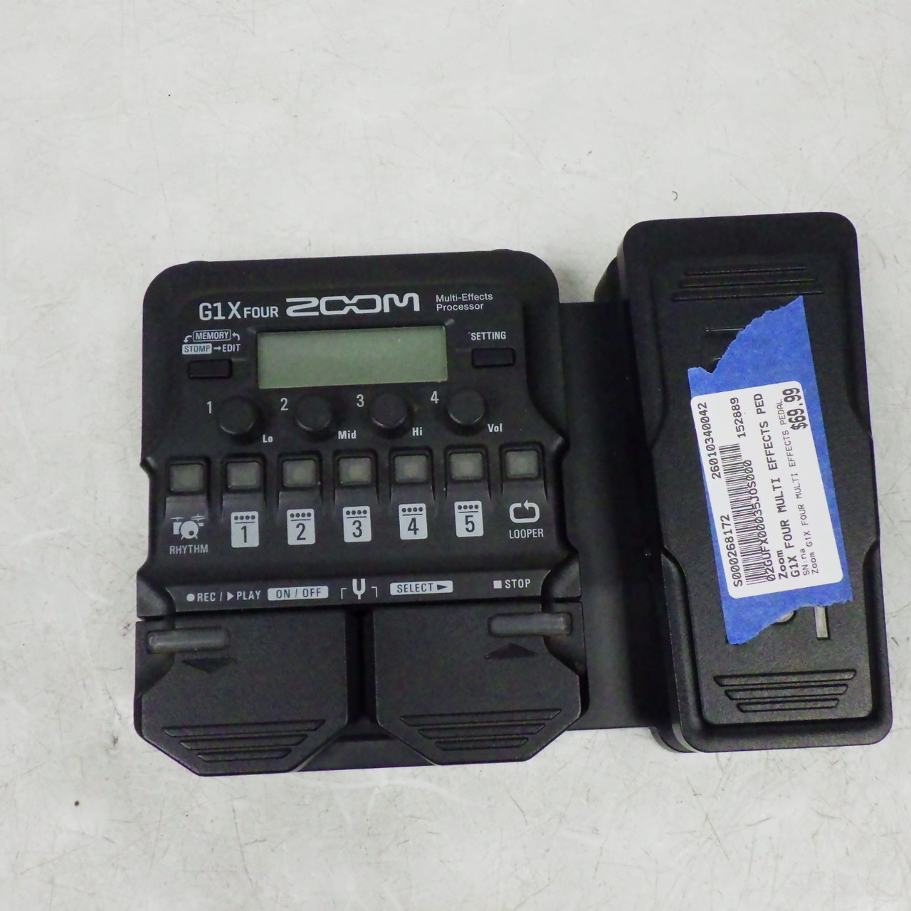 (値下げ不可) ZOOM G1X FOUR　美品 Used Zoom G1X FOUR MULTI EFFECTS PEDAL Multi-FX Pedal