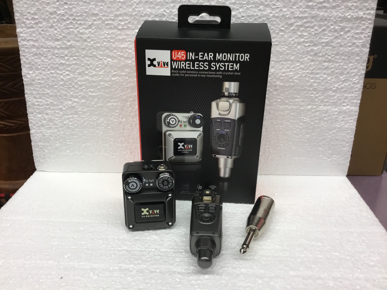 配信機器・PA機器・レコーディング機器 U4 XV-U4 IN-EAR MONITOR Wireless System Xvive U4 In-Ear Monitor, Wireless Digital Monitor System