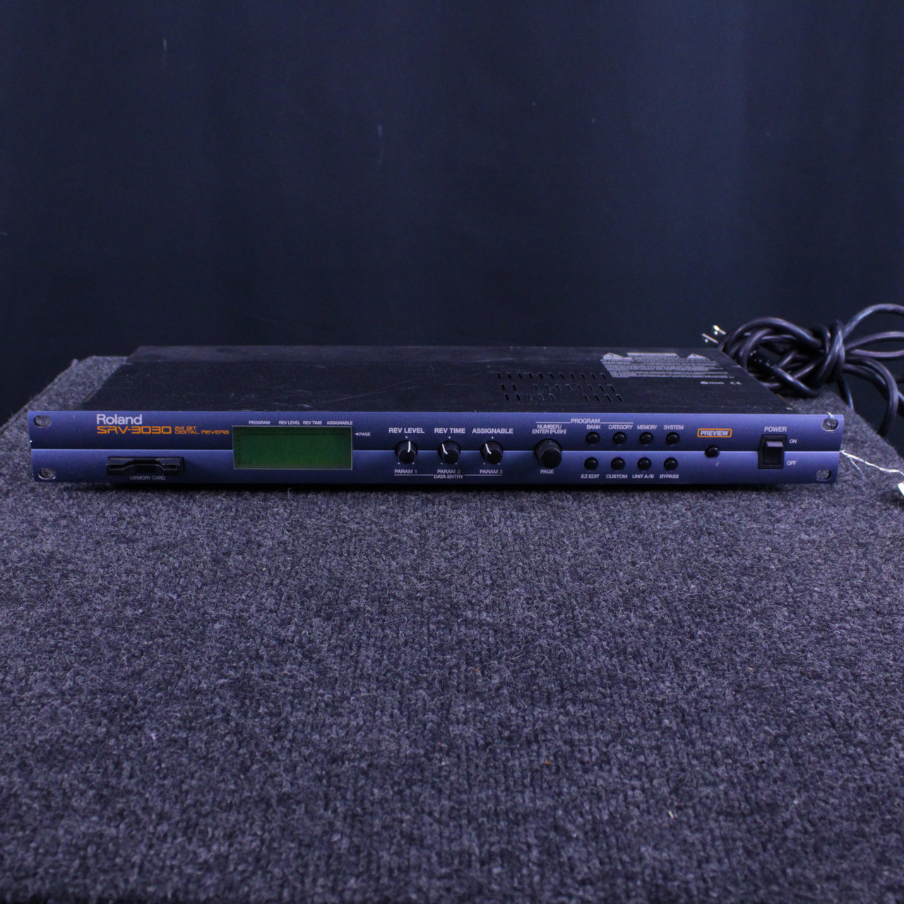 Roland SRV-3030 デジタルリバーブ (中古品・ジャンク扱い)