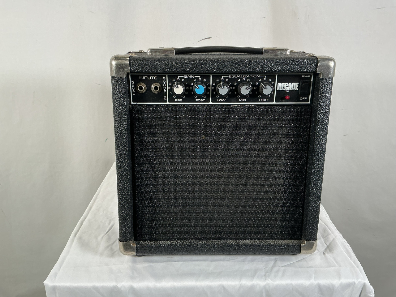 Used Peavey DECADE 10 WATT AMP 1 x 8 Solid State Amplifier 1 x 8