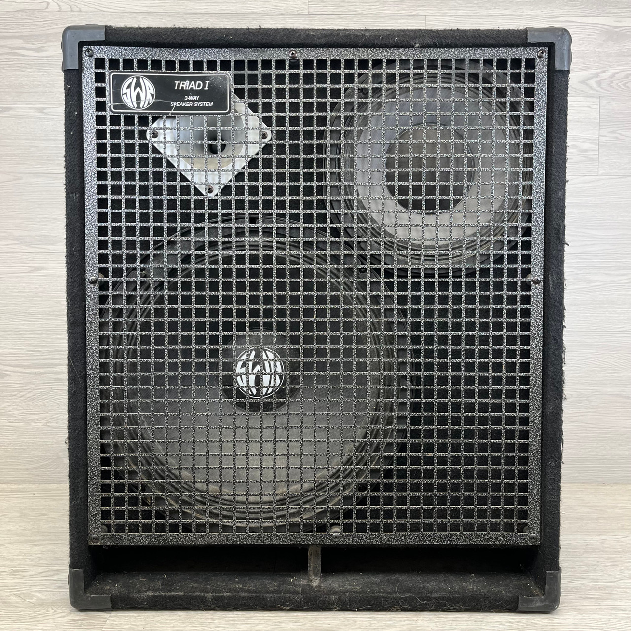 Used SWR TRIAD 1 BASS CAB Bass Guitar Cabinet Other