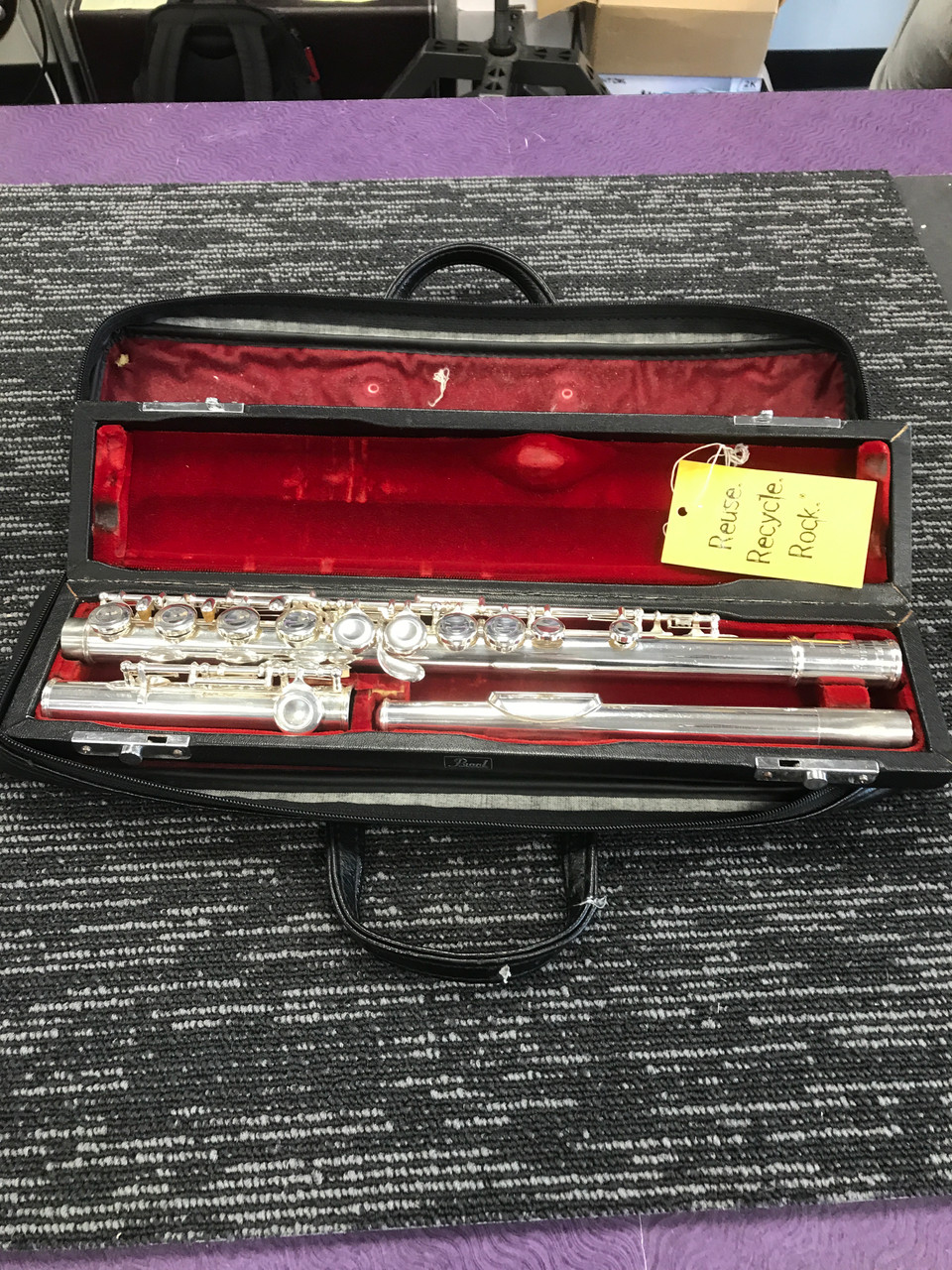 Used Pearl PF-501 Student Flute