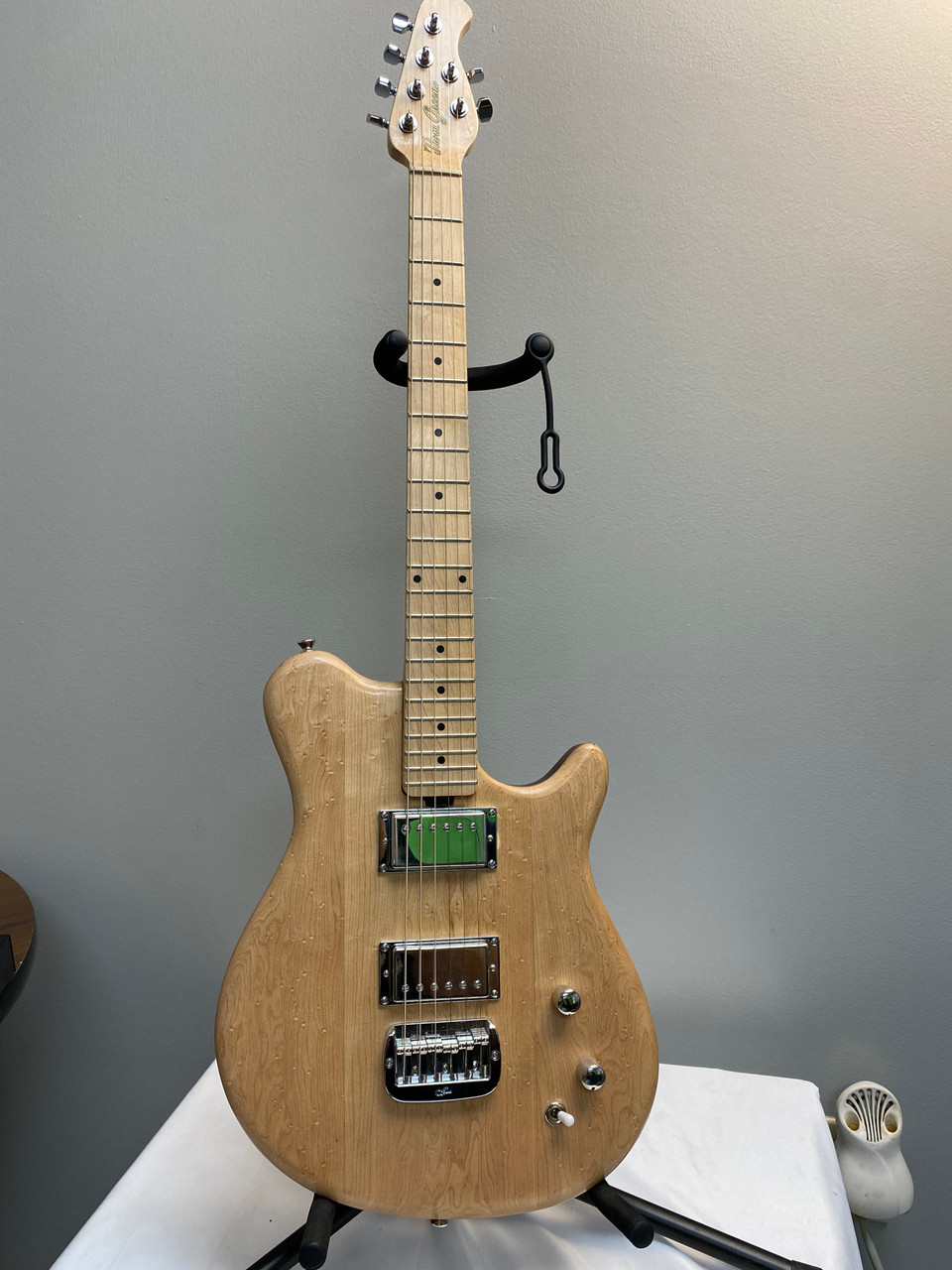 Used THOM GREENE CUSTOM BUILD Offset Double Cutaway Electric
