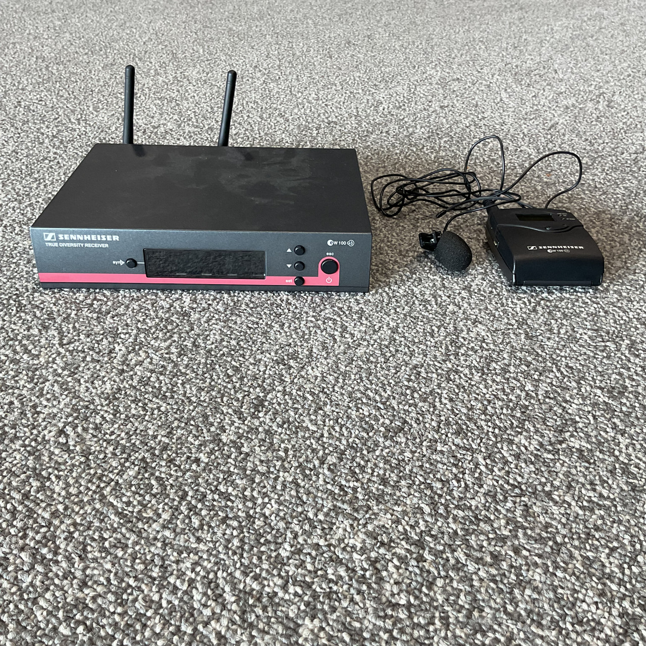 Used SENNHEISER EW100 G3 WIRELESS LAV MIC SYSTEM