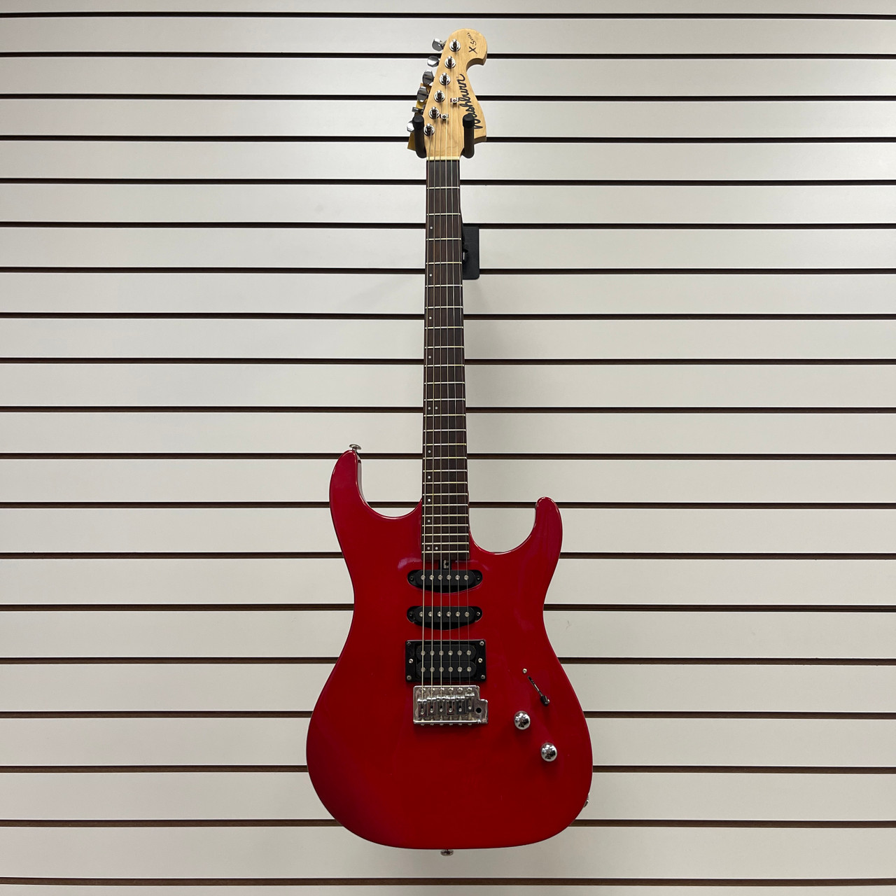 Used Washburn X SERIES X-10/MC S Type Electric Guitar Red 6-String