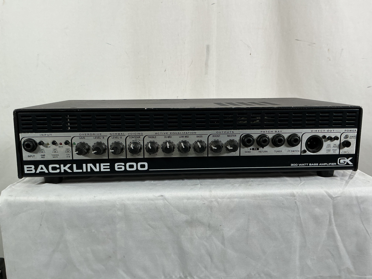 Used Gallien Krueger BACKLINE 600 Rackmount Bass Amplifier Head