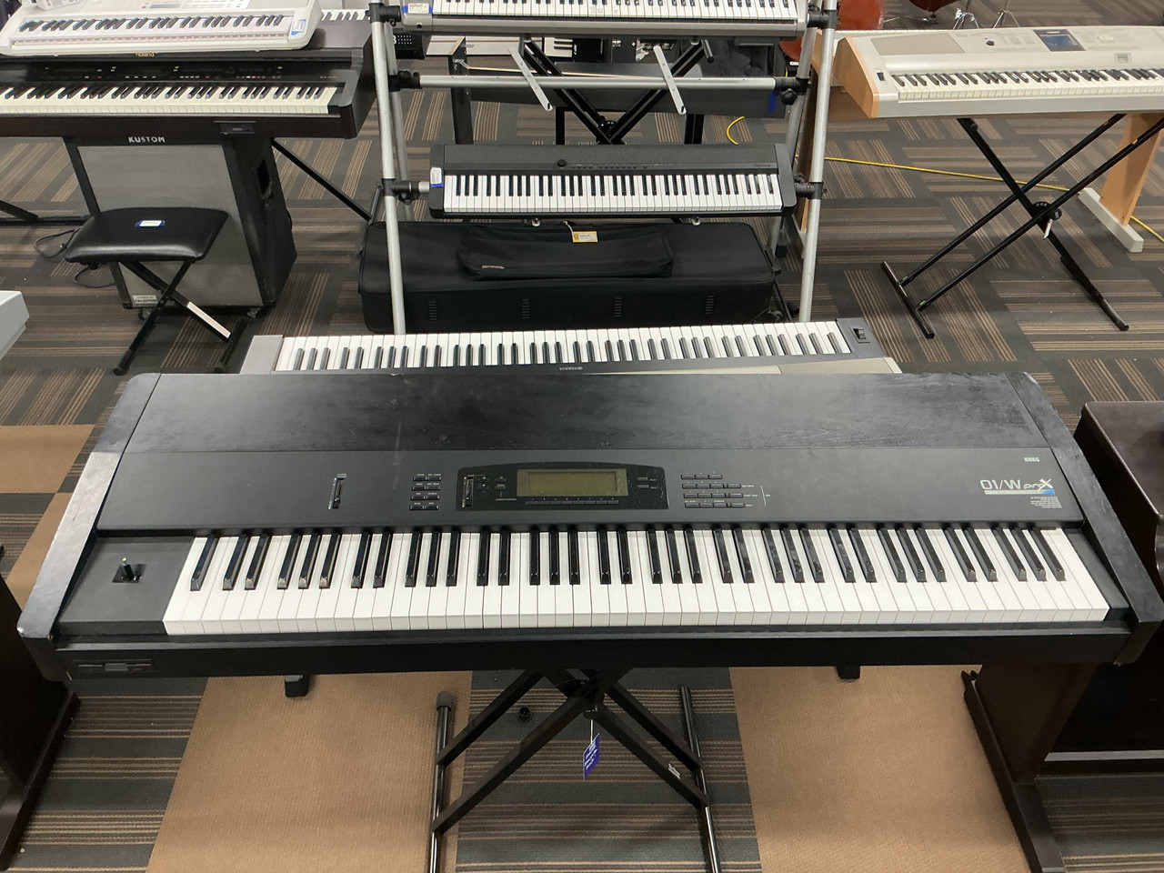 キーボード　KORG 01/W ProX　88鍵　PM 15 Used Korg 01/W PRO X 88 KEY 88-Key Synthesizer 88-key