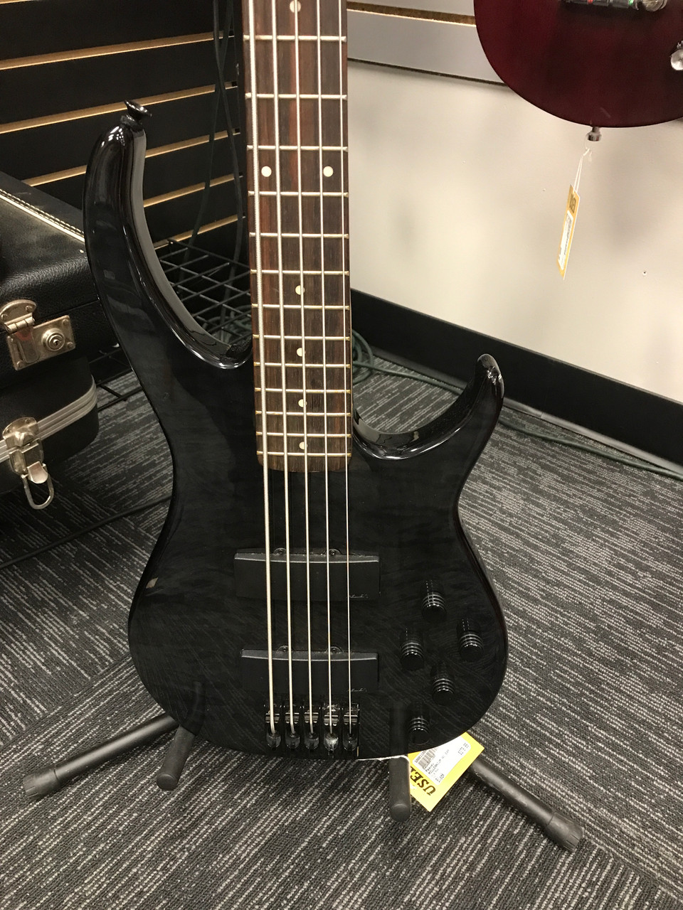 Used Peavey MILLENNIUM AC BXP Vintage Bass Guitar Black 5-String