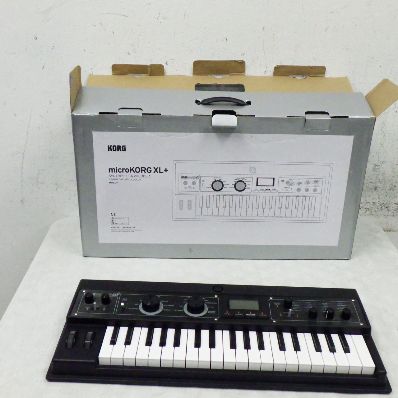 microKORG XL+ Korg microKORG XL Synthesizer ⁄ Vocoder