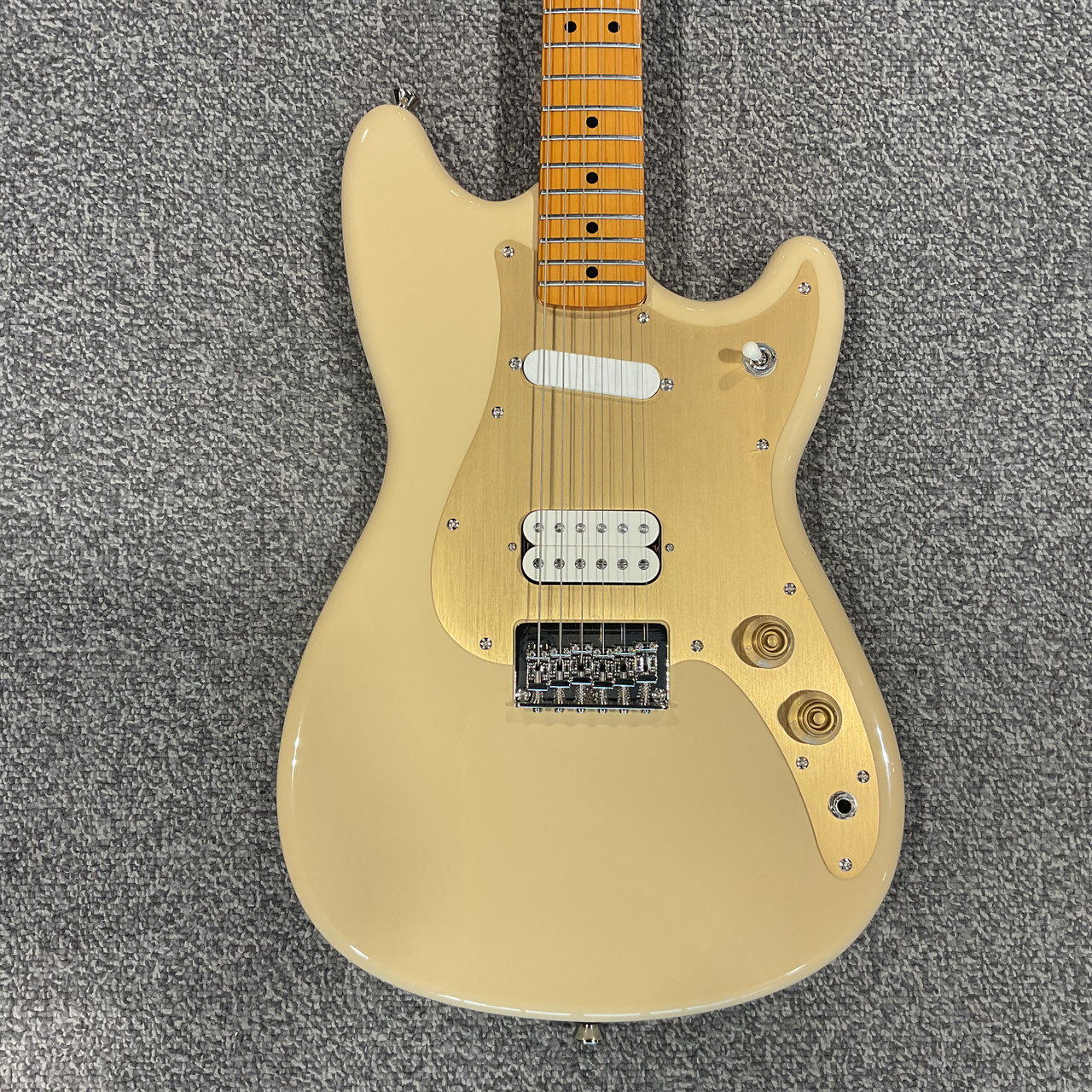 Used SQUIER CLASSIC VIBE DUO-SONIC HS Electric Guitar
