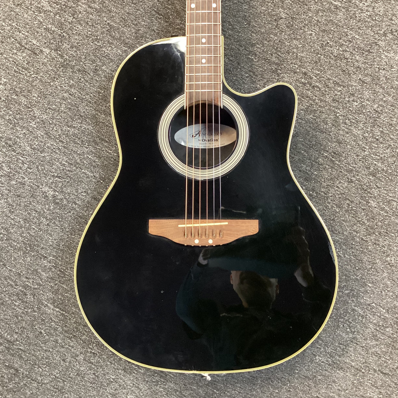 Used Applause AE28 Laminate Top Acoustic Guitar Black