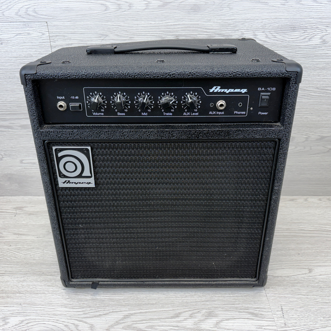 Used Ampeg BA-108 V2 BASS AMP Bass Combo Amplifier Other
