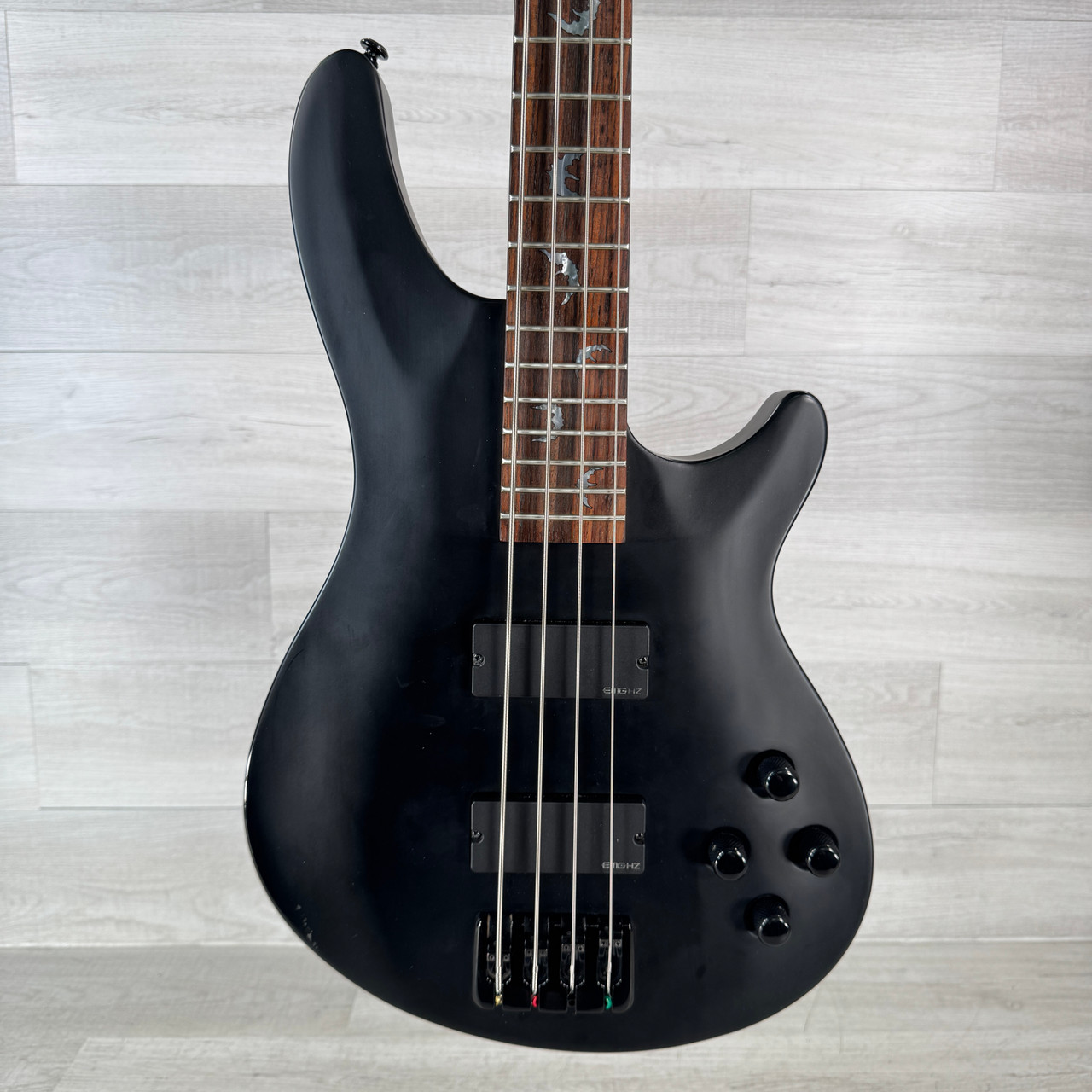 Schecter Damien-4 AD-DM-4 EMGhz コウモリインレイ Used Schecter Damien-4 Diamond Series Bass Guitar - Black