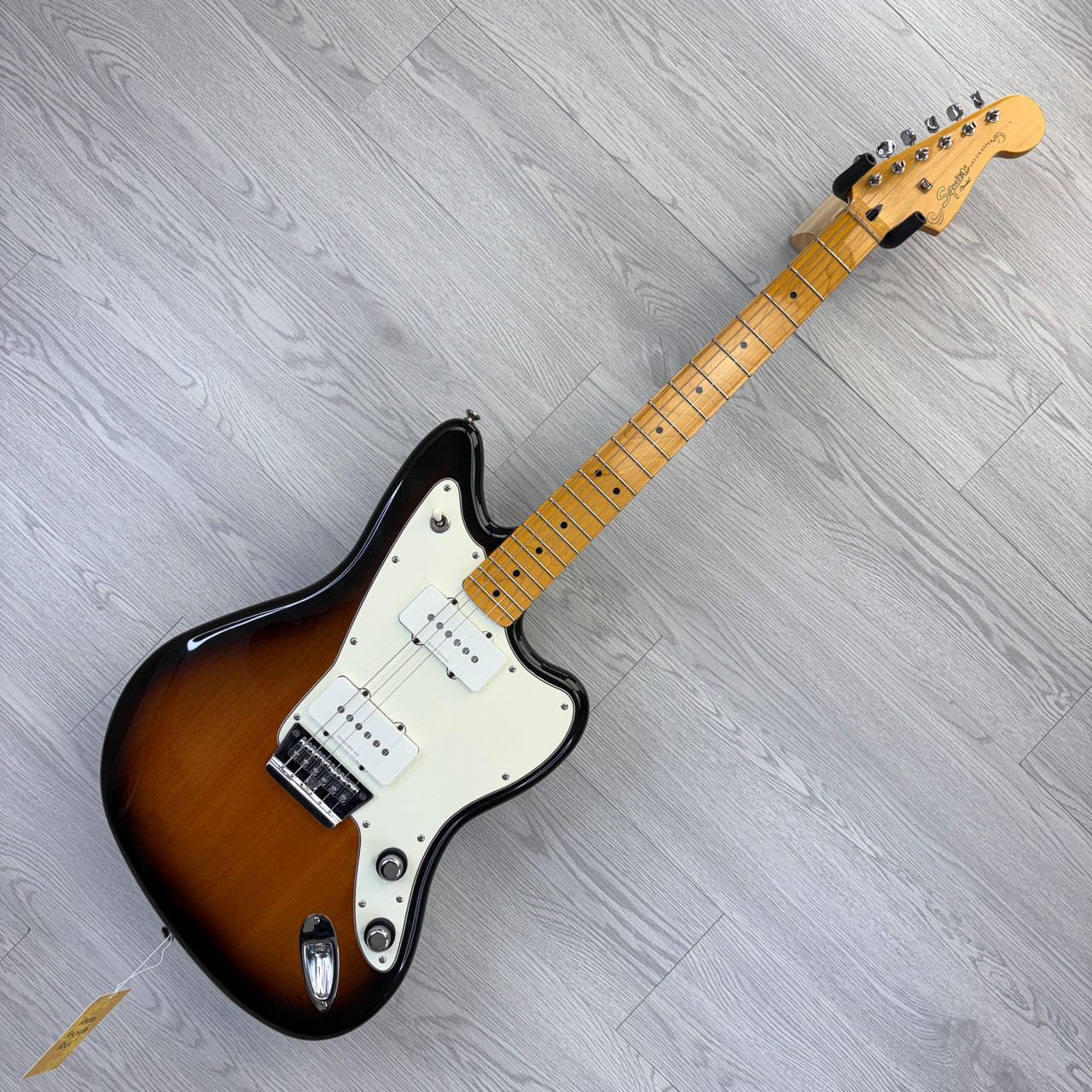 7日まで値下げ【現状品】SQUIER Vintage Modified Jazzmaster Squier by Fender Vintage Mod. Jazzmaster Guitar, 3-Color SB - Ex