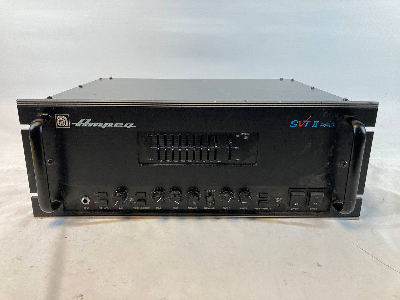 アンペグ ampeg SVT 2pro 旧モデル ショックマウントケース付き Ampeg