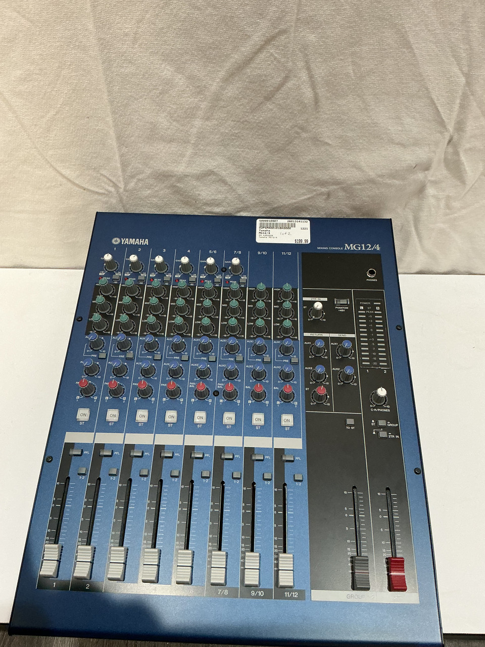 YAMAHA MG12/4 YAMAHA MG12/4 MIXING CONSOLE アナログミキサー