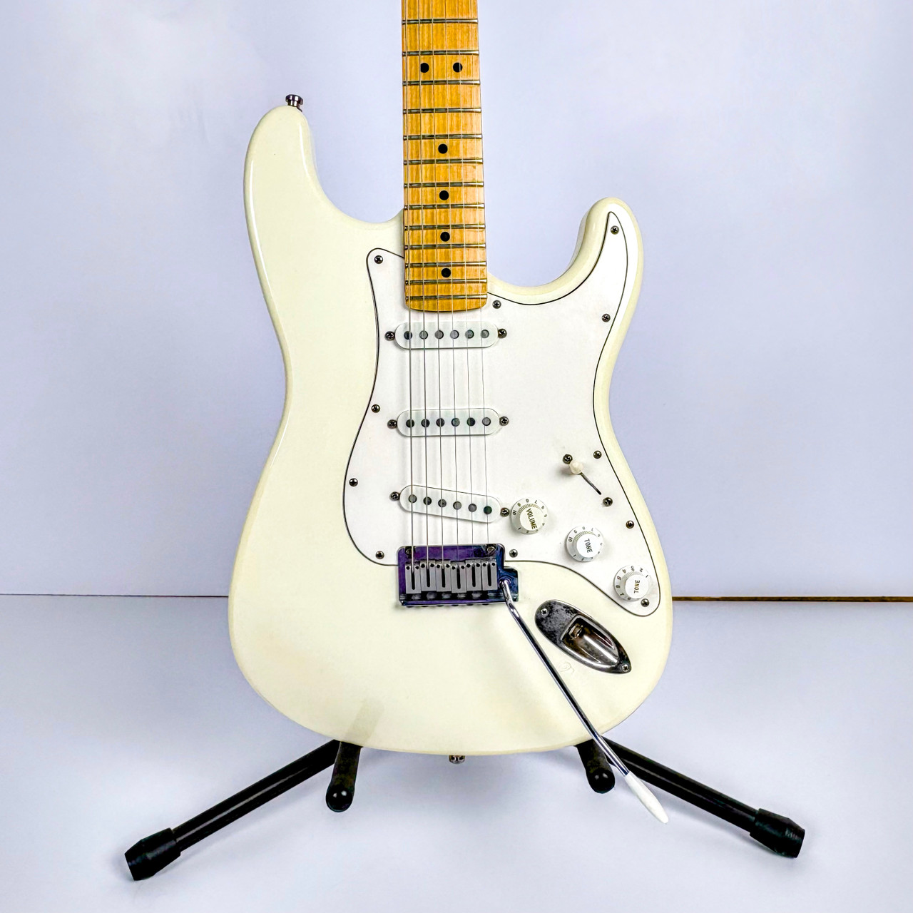 Used Fender 1990 American Standard Stratocaster Electric Guitar