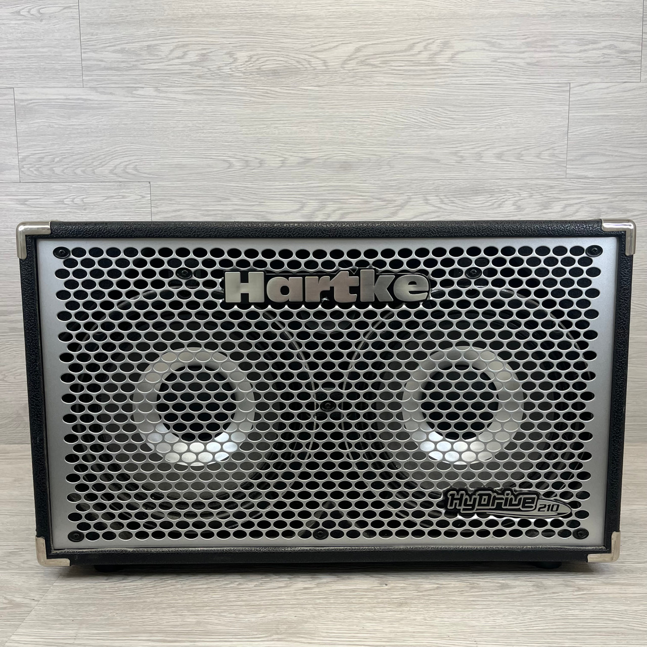 Used Hartke HyDrive 210 Bass Guitar Cabinet