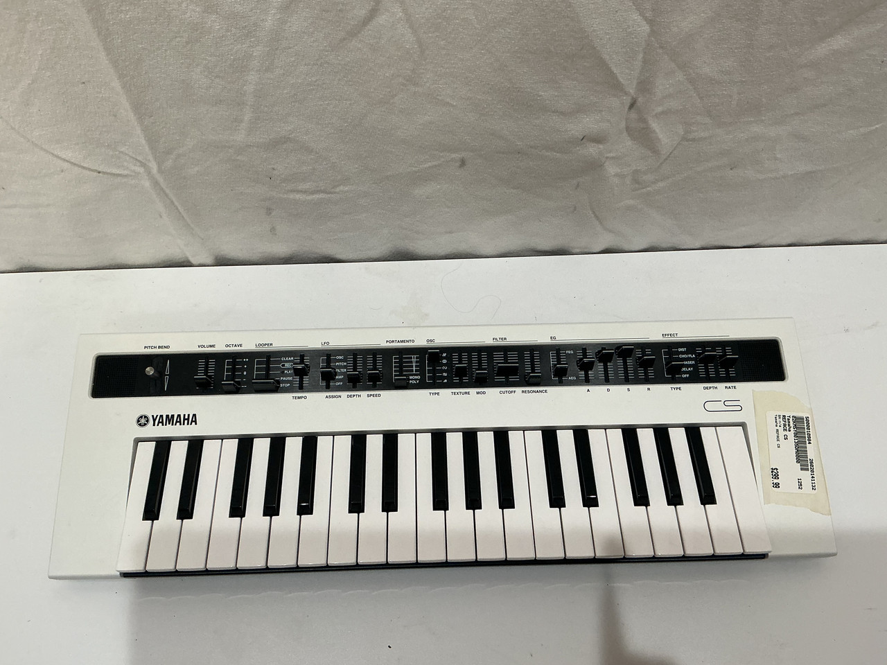 Used Yamaha REFACE CS Compact Synthesizer Compact