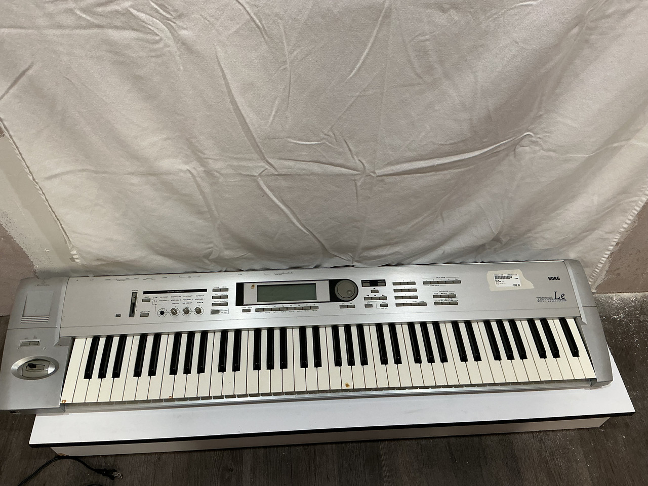 KORG TRITON Le シンセサイザー 【公式通販】