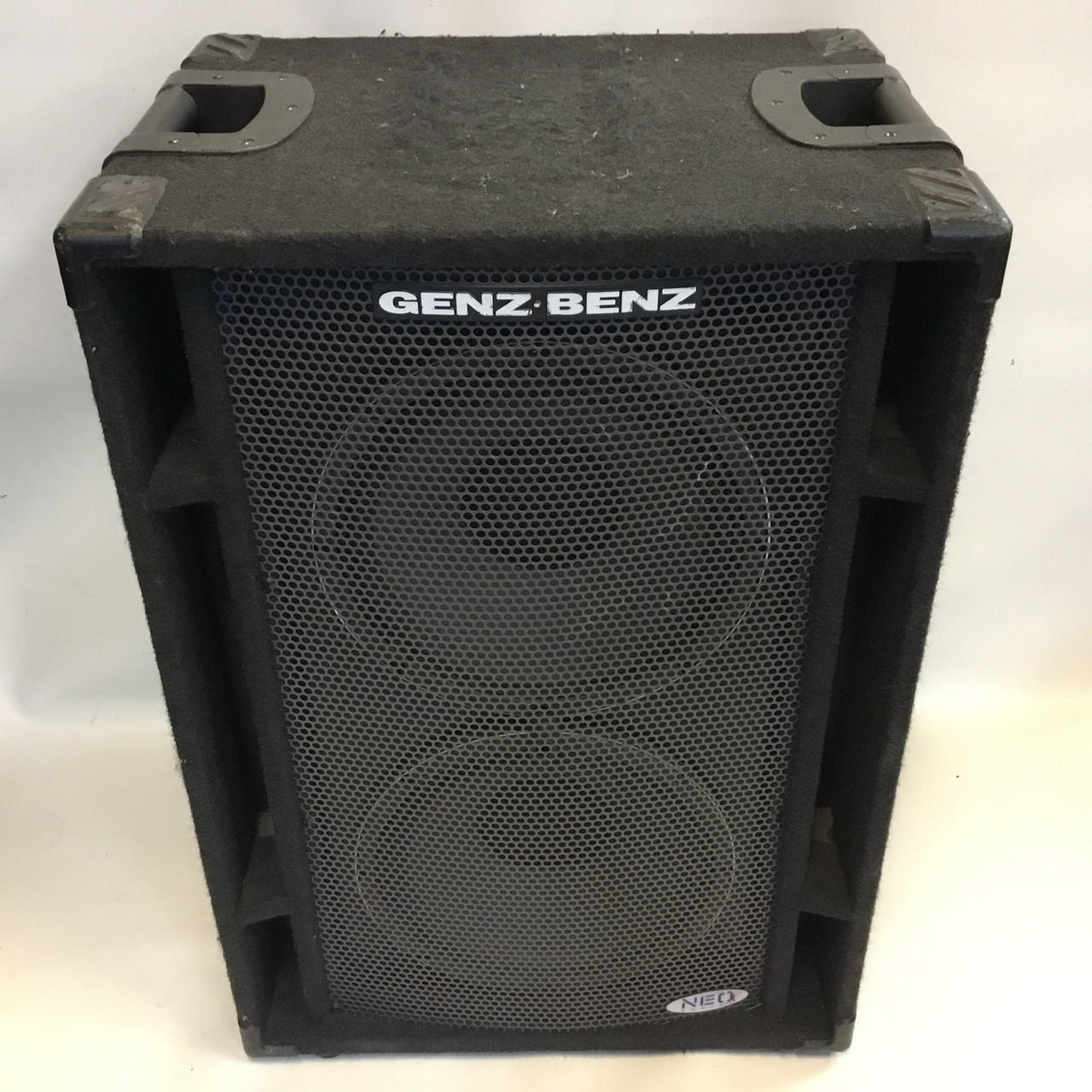 Used Eden NEOX-212T 2 x 10 Bass Guitar Cabinet 2 x 10