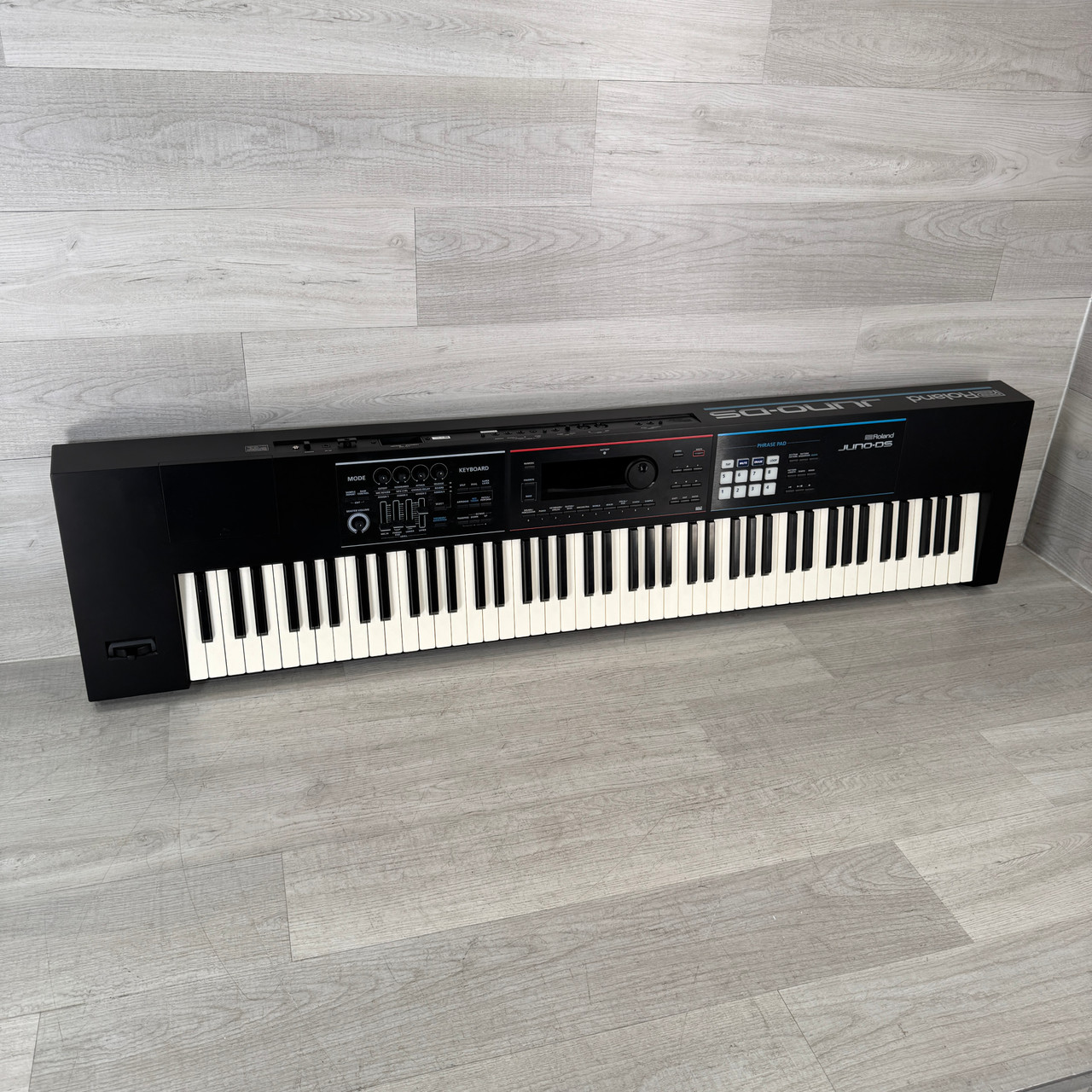 Used Roland JUNO DS-88 Synthesizer - 88-key