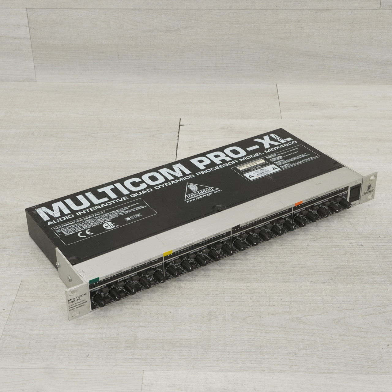 BEHRINGER MDX4600コンプレッサー 【公式通販】
