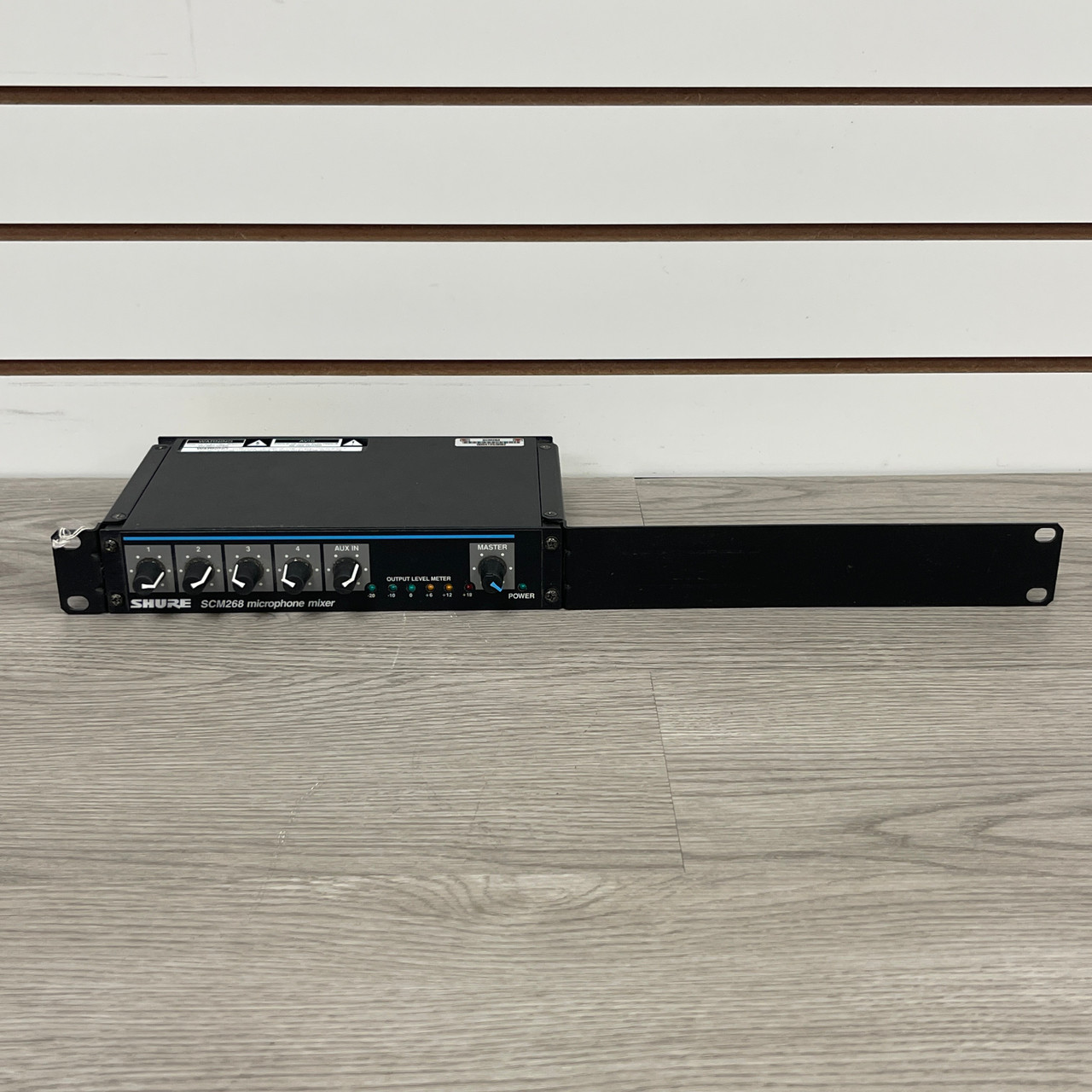 Used Shure SCM268 Rackmount Mixer
