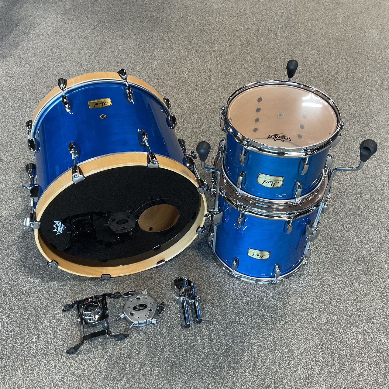 Used PEARL SESSION STUDIO CLASSIC 3 PC Drum Set