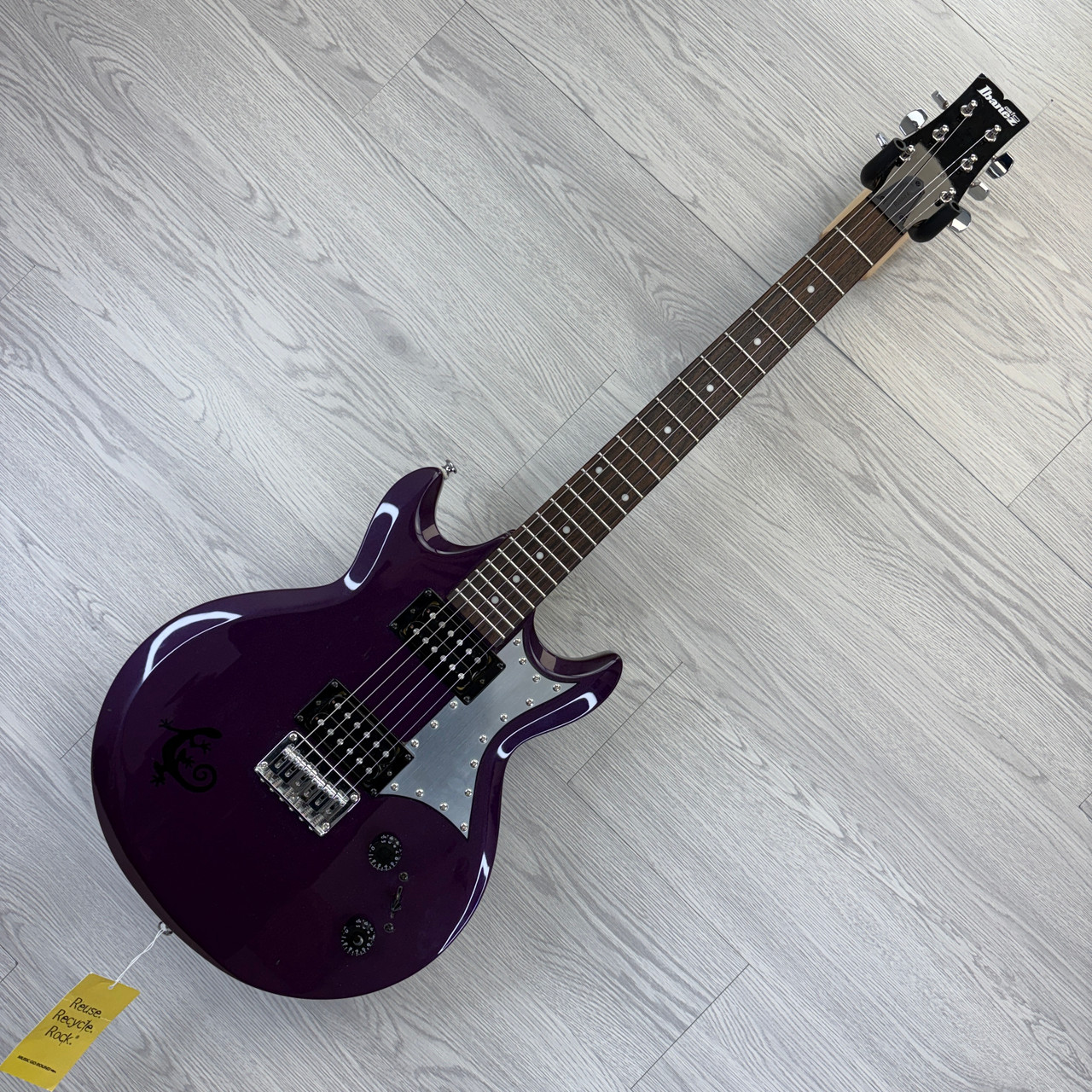Used Ibanez Gio GAX07LTD Electric Guitar Purple 6-String -backplate
