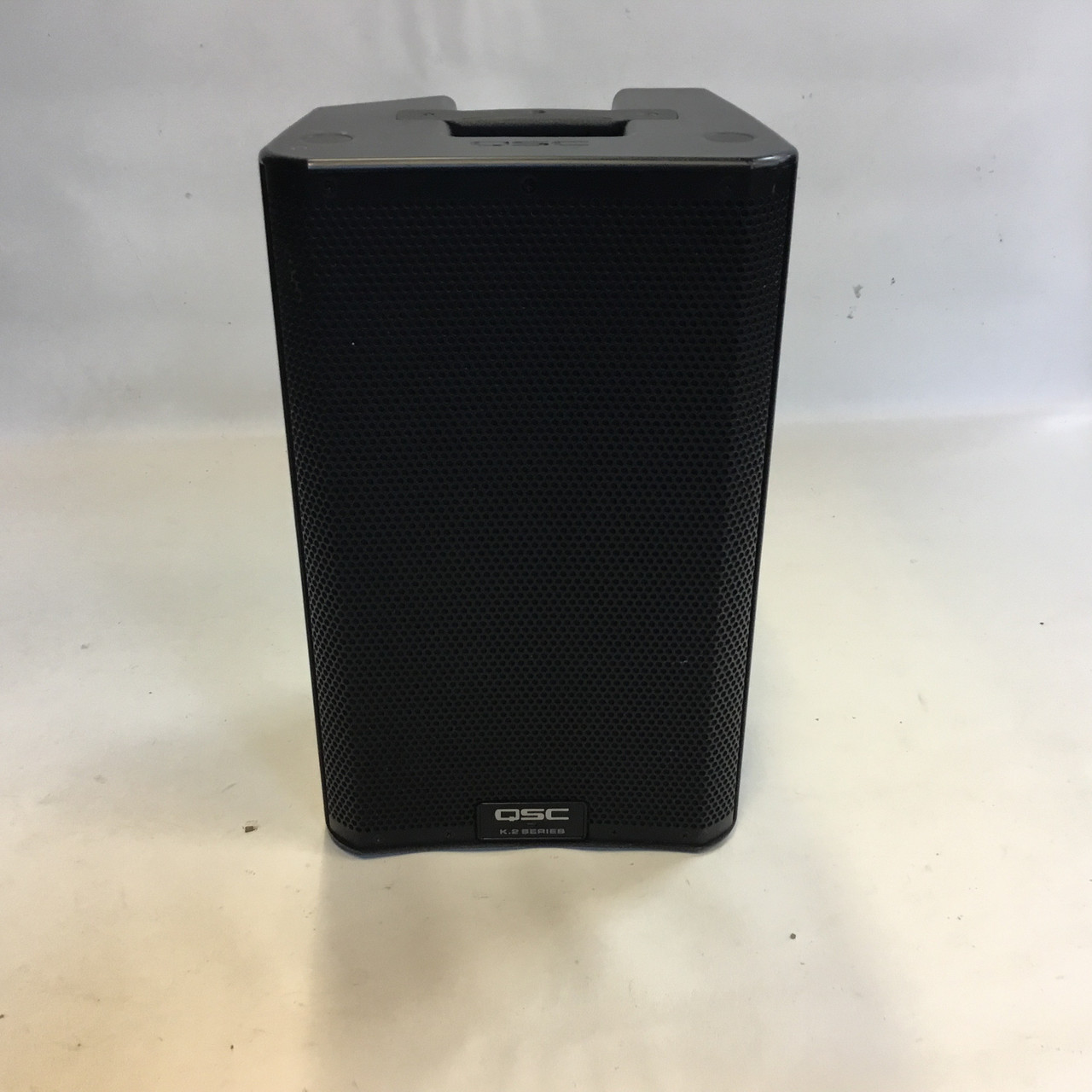 Used QSC K8.2 Powered Full Range Speaker Cabinet