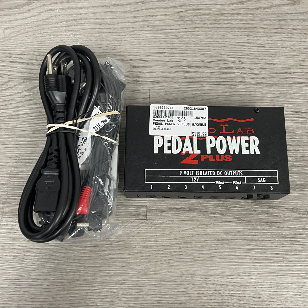 Used Voodoo Lab PEDAL POWER 2 PLUS W/CABLES Pedal Power Supply