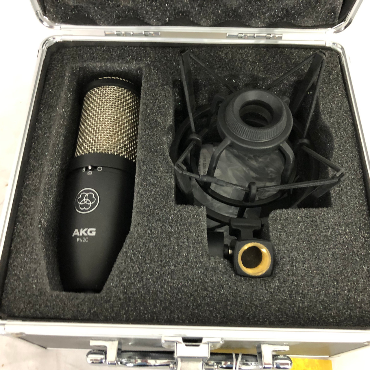 AKG P420 箱付き Used Akg P420 Condenser Microphone