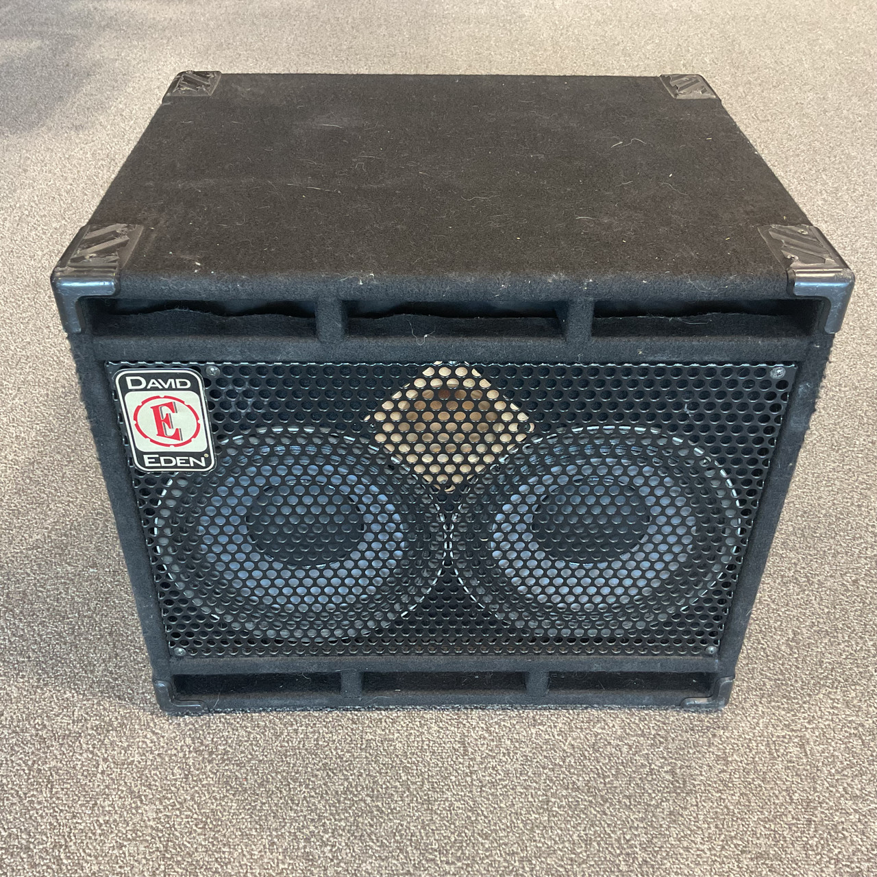 EDEN D210XLT ベース アンプ キャビネット Eden D Series D210XLT 4-Ohm Bass Cab at Gear4music