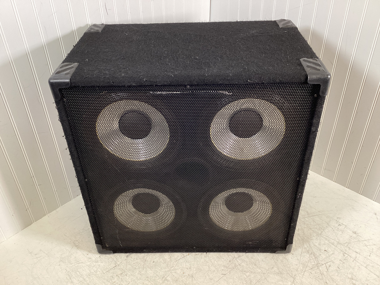 Used Hartke 410TP 4 x 10 Bass Guitar Cabinet 4 x 10