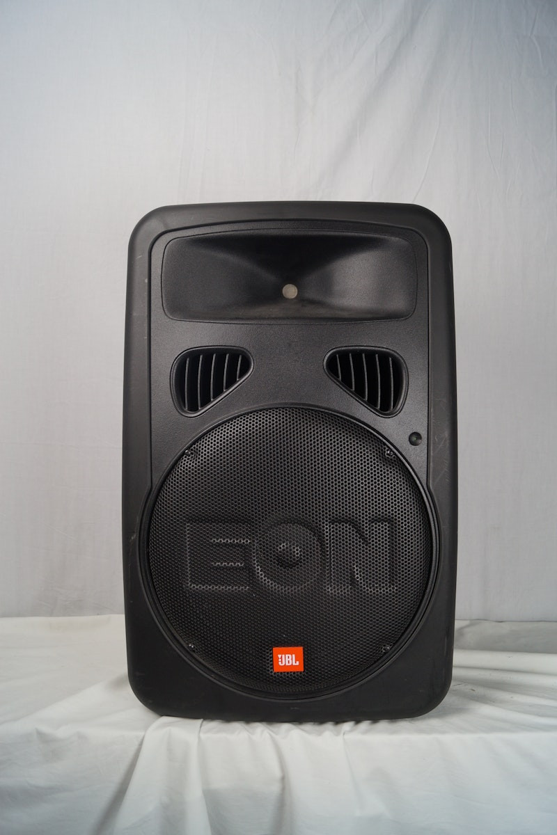 JBL EON15 G2 パワードスピーカー 通電OK 音出し確認済 現状品 JBL EON15 G2 パワードスピーカー 通電OK 音出し確認済 現状品 - メルカリ