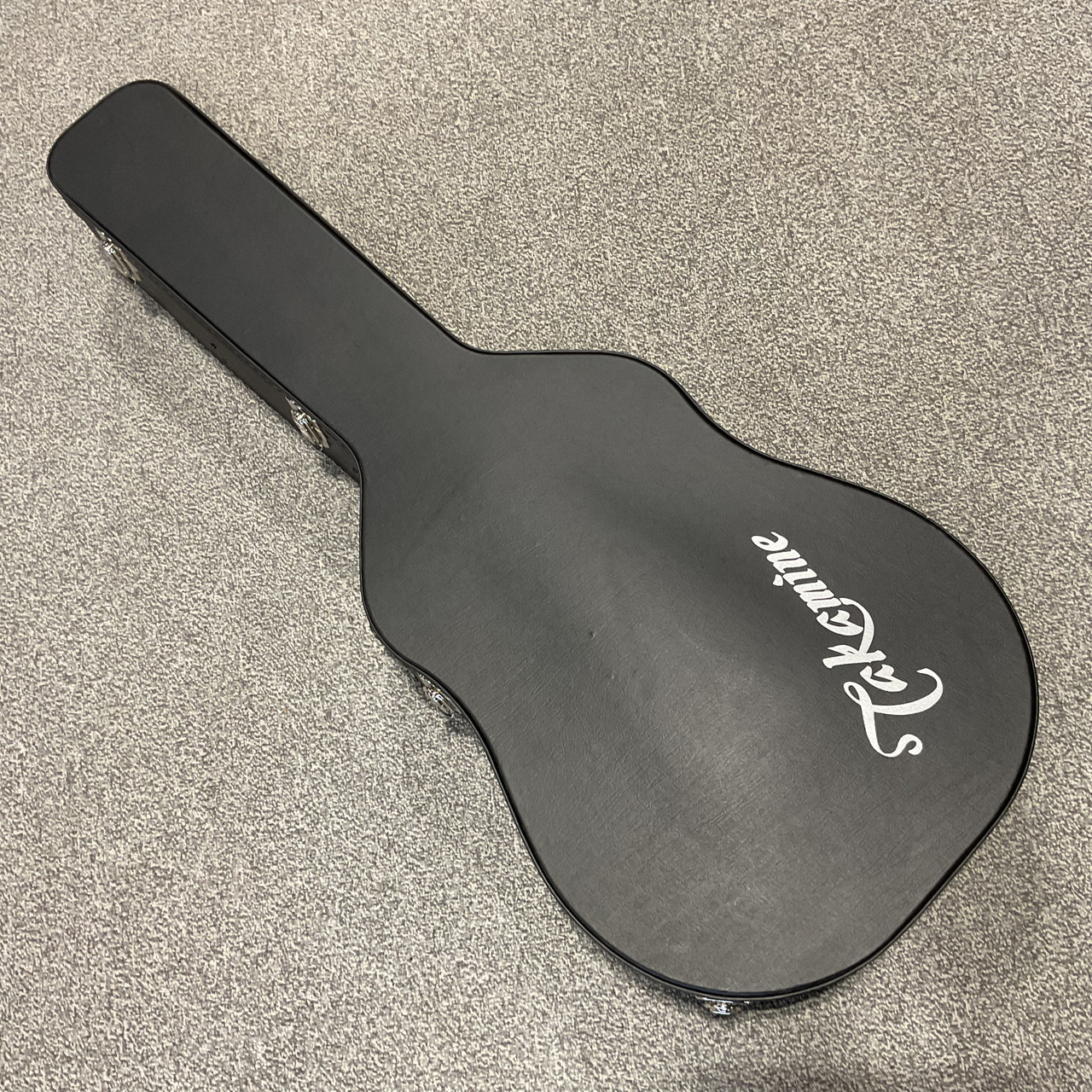 Takamine TS-600 用　ハードケース　美品中古品 Used TAKAMINE ACOUSTIC HARD CASE