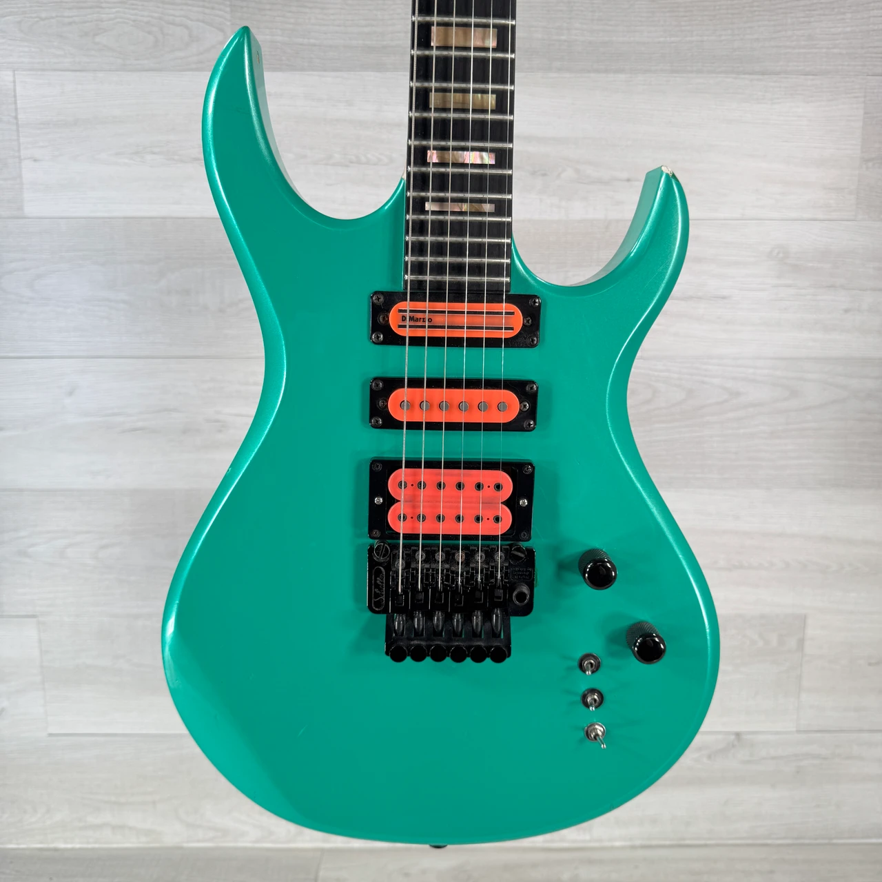 CARVIN DC135 custom colorエレキギター Used Carvin Vintage DC135 Electric Guitar - Green