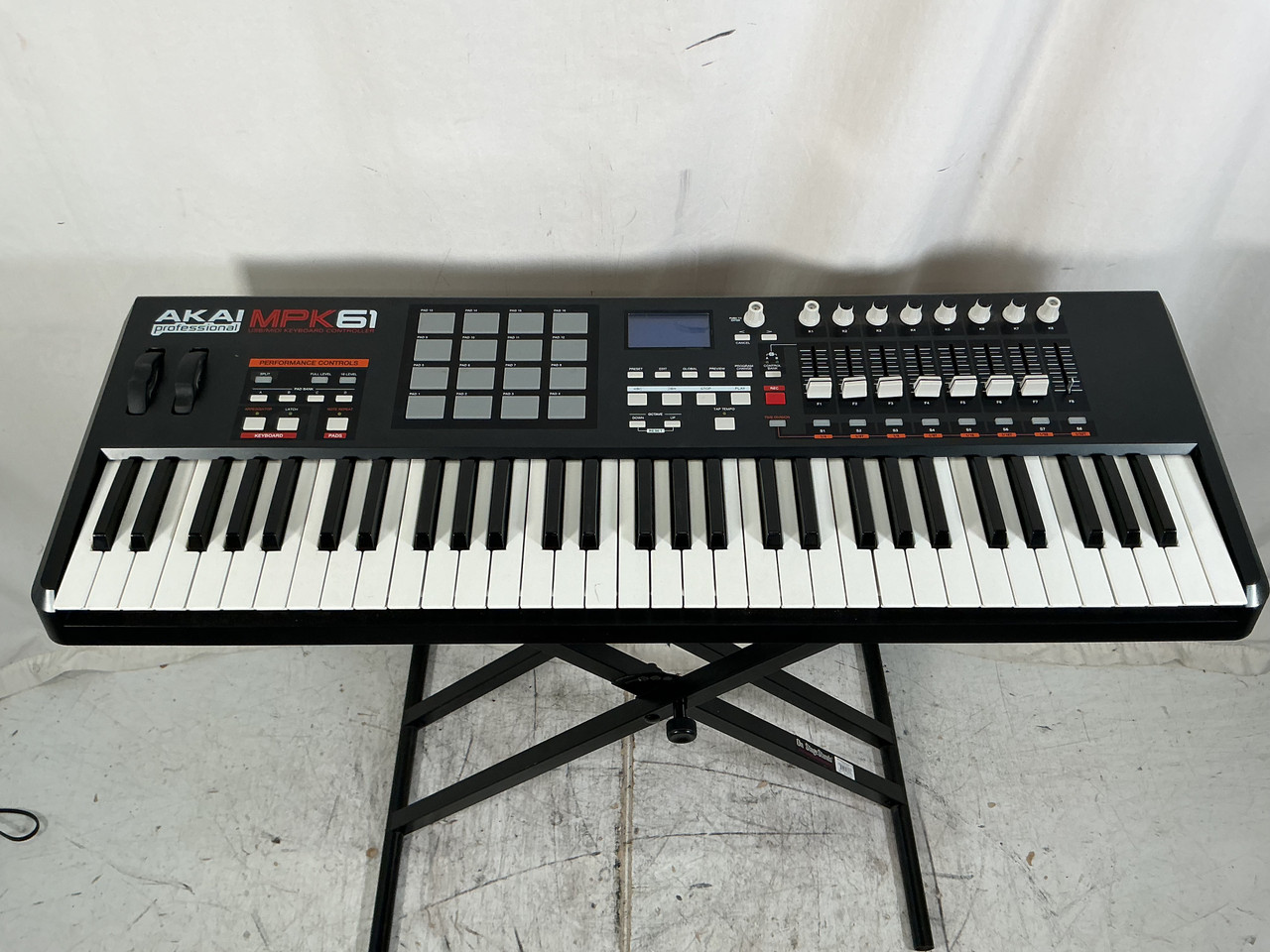 Used Akai MPK61 61-Key Controller 61-Key
