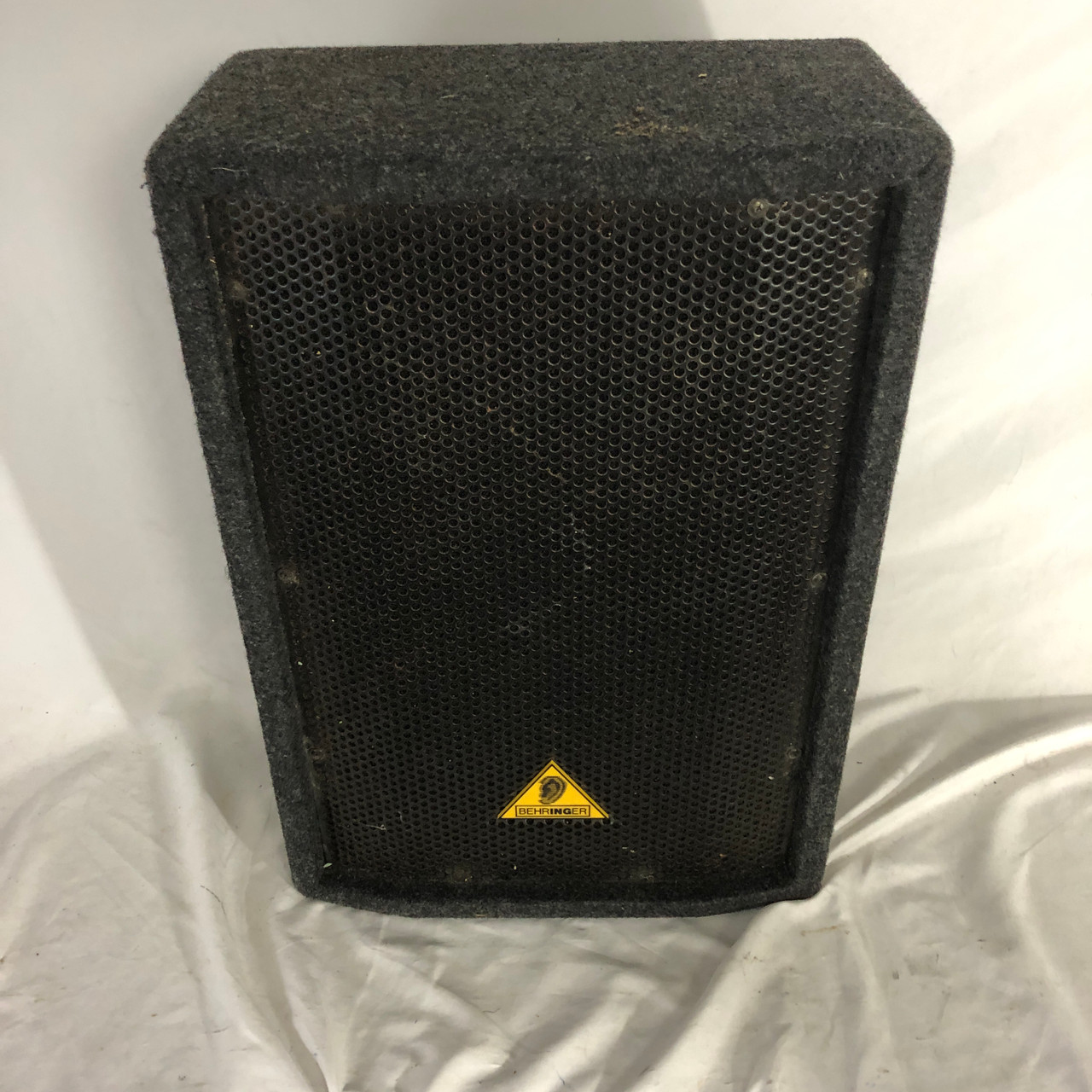 Used Behringer EUROLIVE F1220 PAIR Passive Studio Monitor