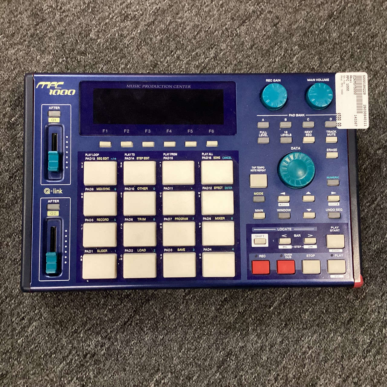Used Akai MPC 1000 Compact Synthesizer Compact